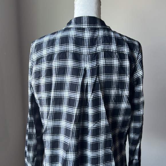 H&M Plaid Button Down Shirt - Picture 6 of 9